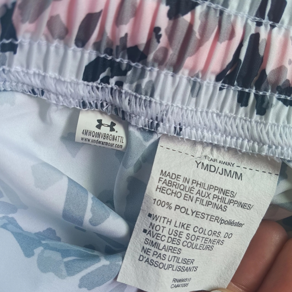 Under Armour Sz Gurls M Pink, White and Black Athletic Shorts With Stretch Waist - Picture 4 of 5